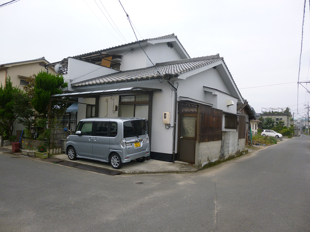 福山市新市町　外壁塗装